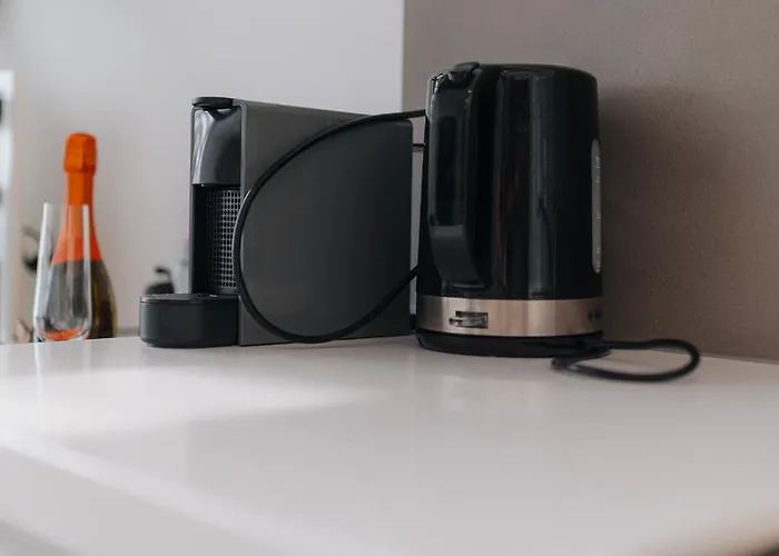 Skau 2 Eurovea Garden View Free Parking *